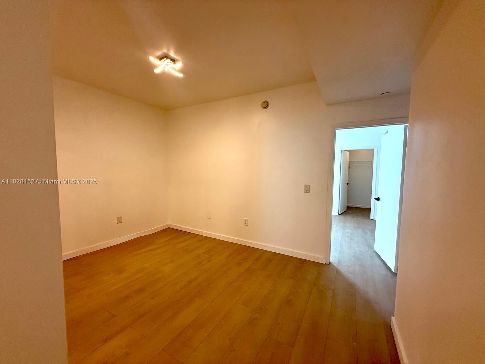 Photo of 3340 190th St  #1007, Aventura, Florida, 33180 - 