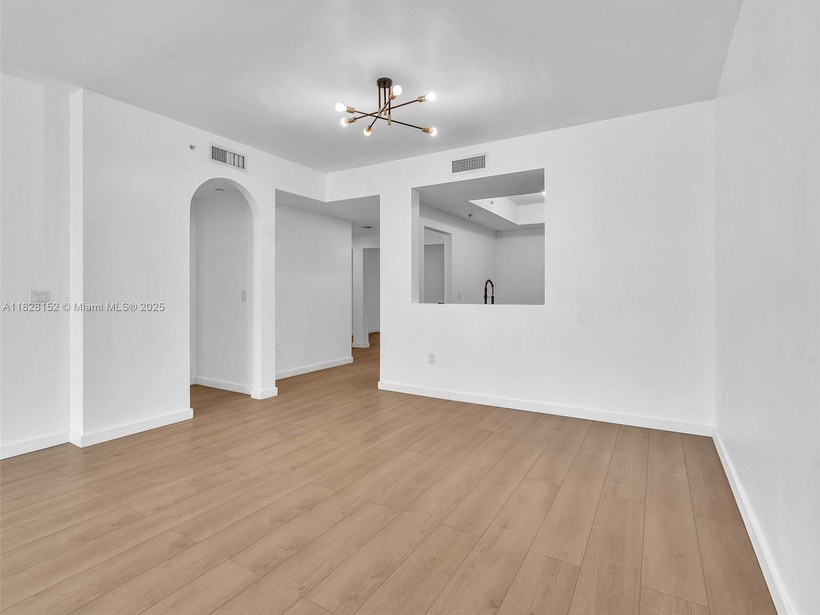 Photo of 3340 190th St  #1007, Aventura, Florida, 33180 - 