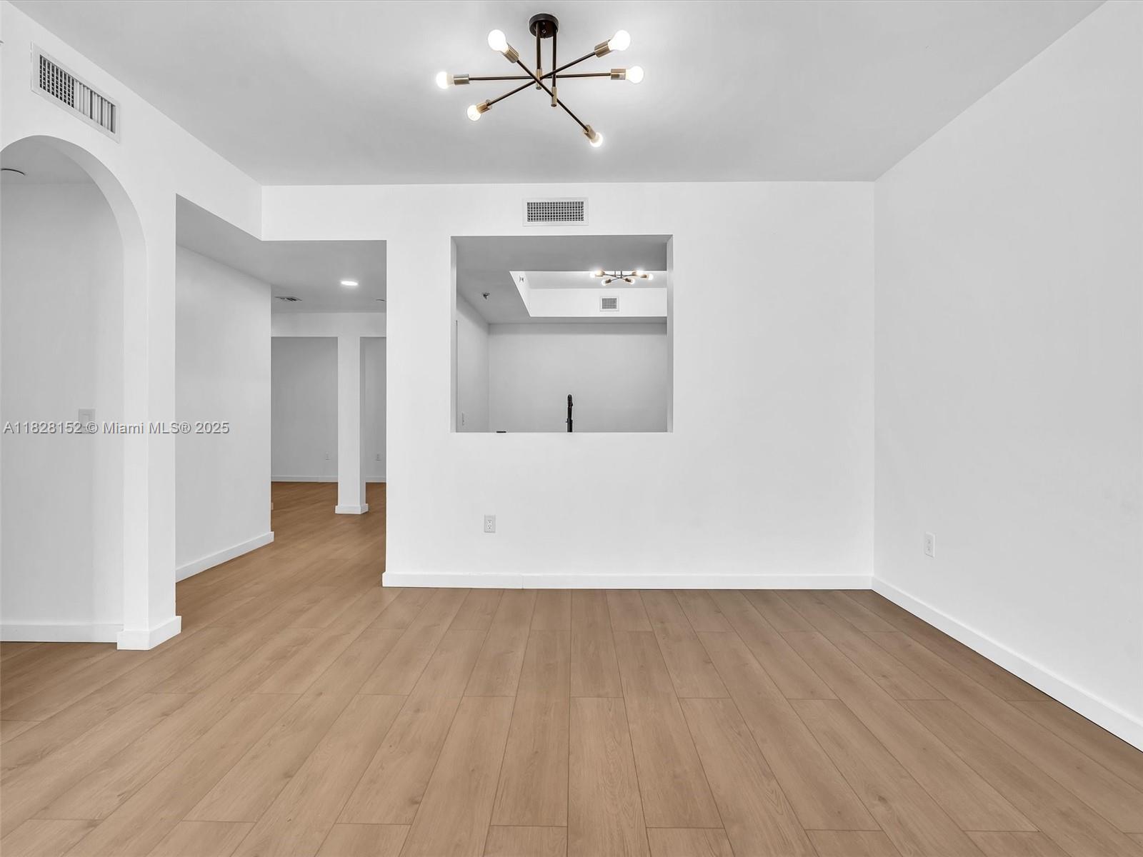 Photo of 3340 190th St  #1007, Aventura, Florida, 33180 - 