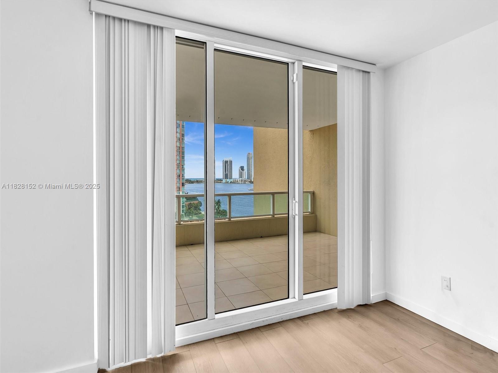 Photo of 3340 190th St  #1007, Aventura, Florida, 33180 - 