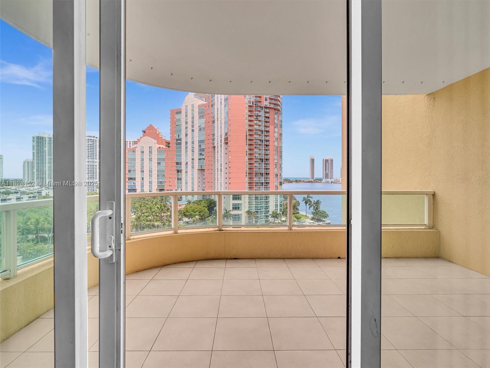 Photo of 3340 190th St  #1007, Aventura, Florida, 33180 - 
