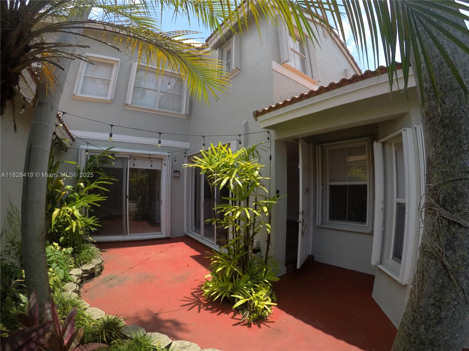 Photo of 1145 Yellowheart Way  (1145), Hollywood, Florida, 33019 - Private patio