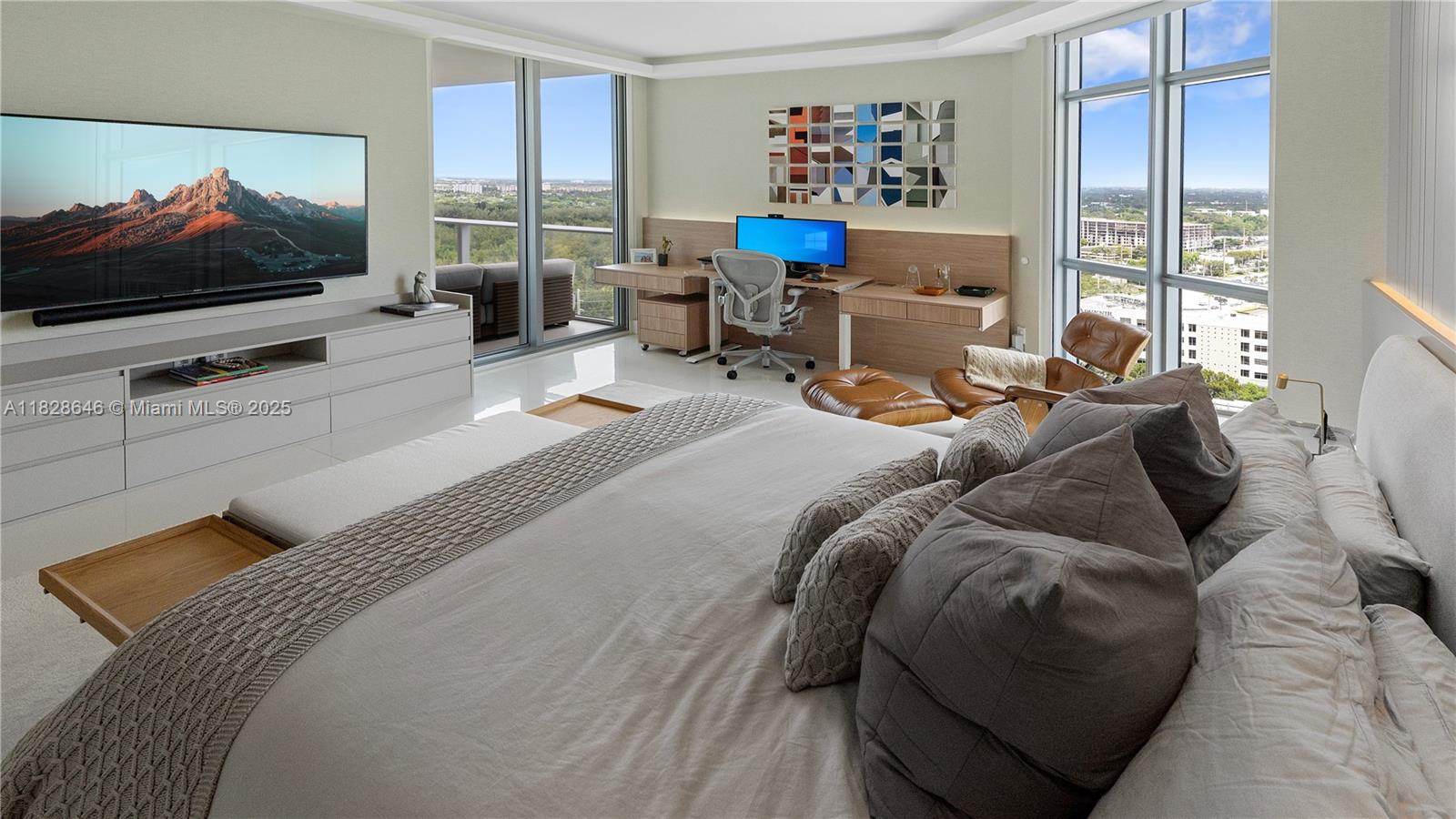Photo of 17301 Biscayne Blvd  #2102, North Miami Beach, Florida, 33160 - 