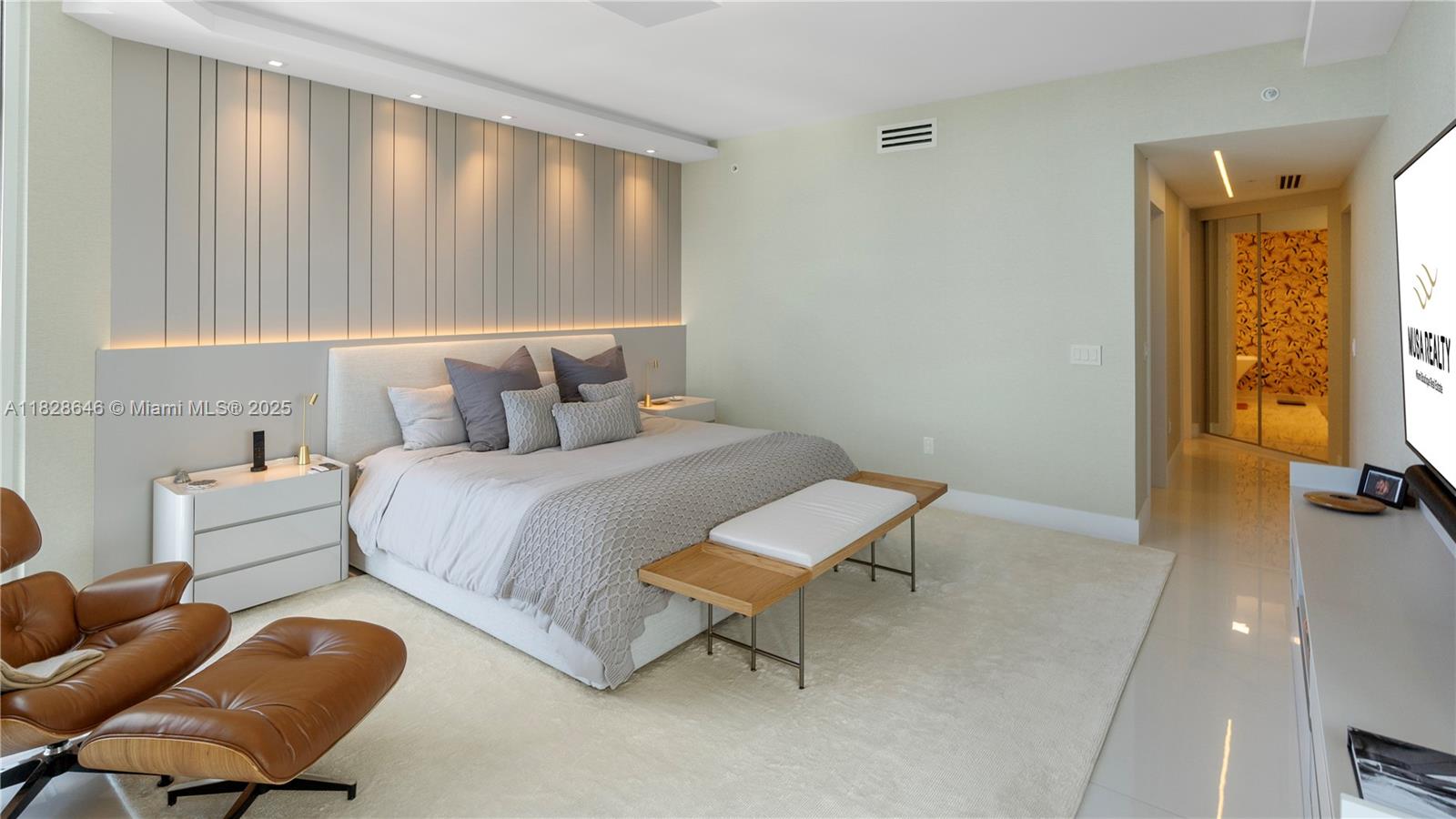 Photo of 17301 Biscayne Blvd  #2102, North Miami Beach, Florida, 33160 - 