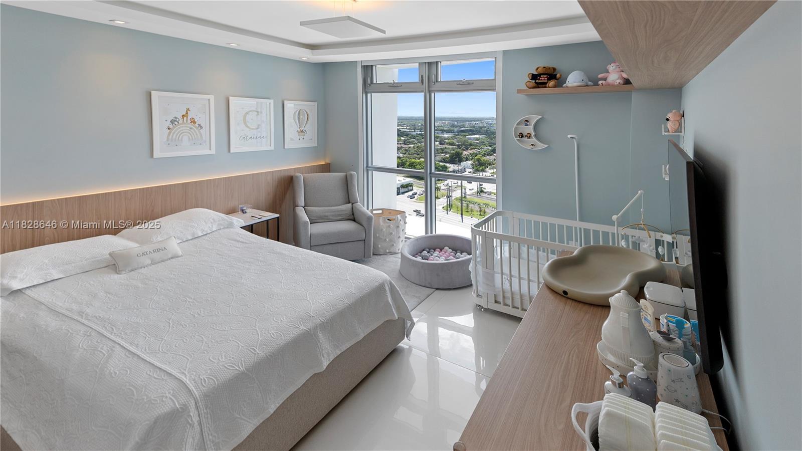 Photo of 17301 Biscayne Blvd  #2102, North Miami Beach, Florida, 33160 - 
