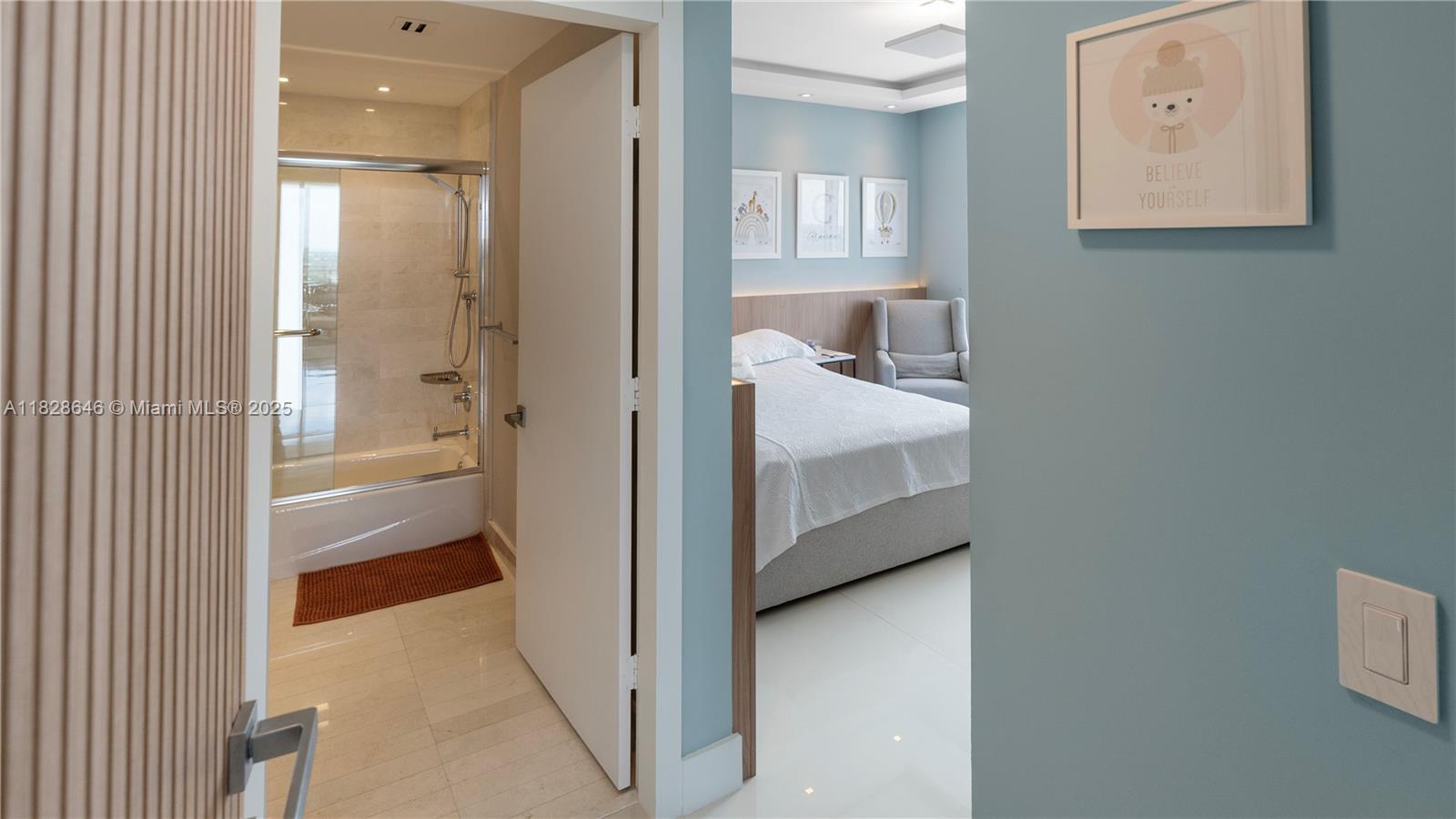Photo of 17301 Biscayne Blvd  #2102, North Miami Beach, Florida, 33160 - 