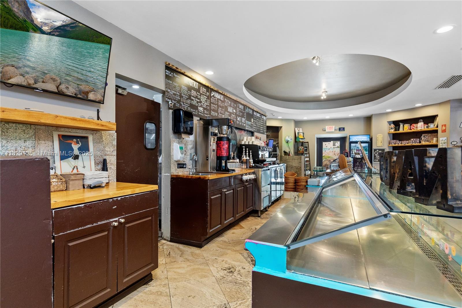 See details / sq. ft. $ 2025-06-25 0 Photo