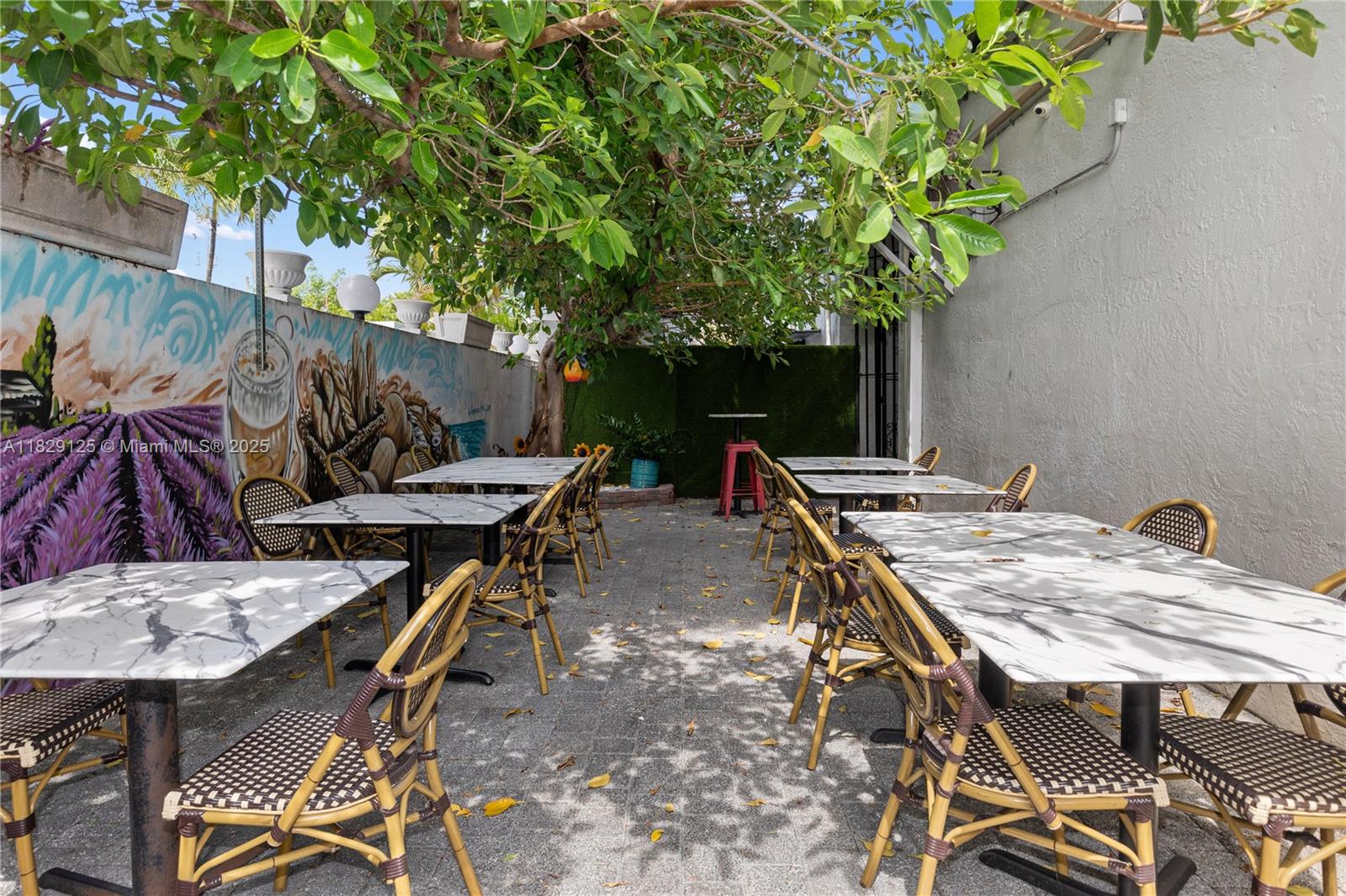 See details / sq. ft. $ 2025-06-25 0 Photo