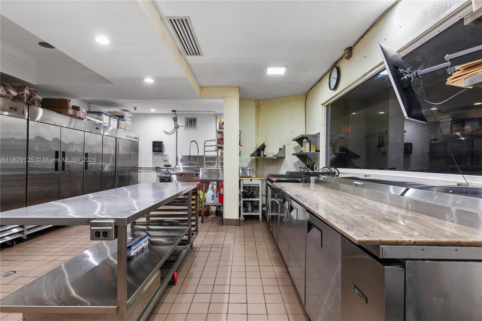 See details / sq. ft. $ 2025-06-25 0 Photo