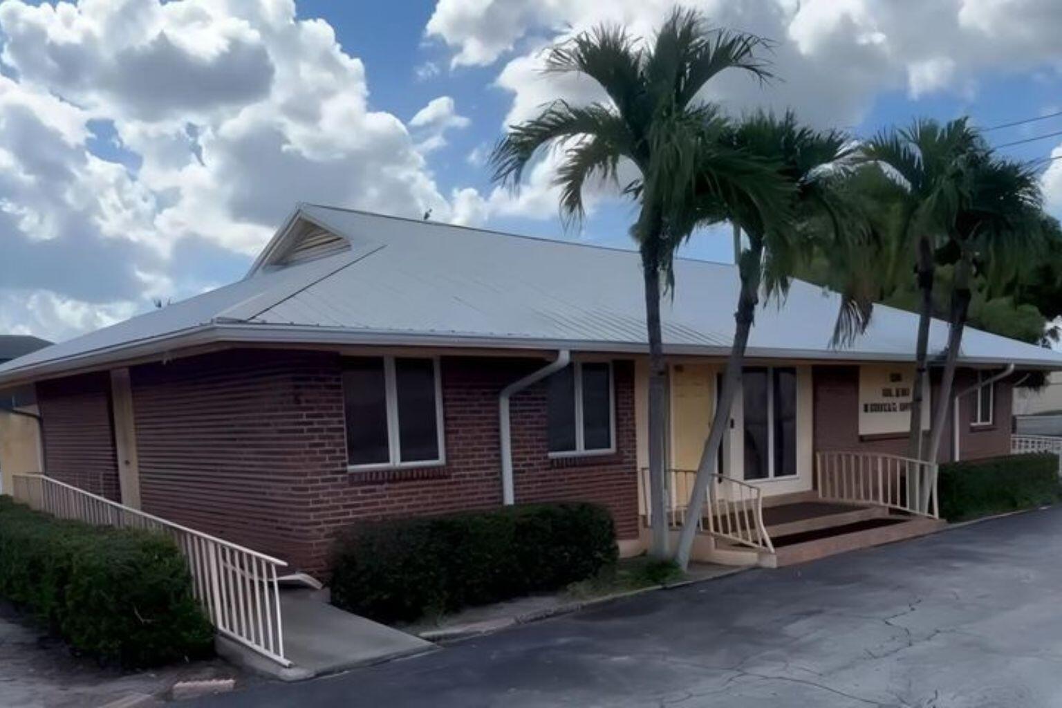 See details / 2 sq. ft. $ 2026-05-07 0 Photo