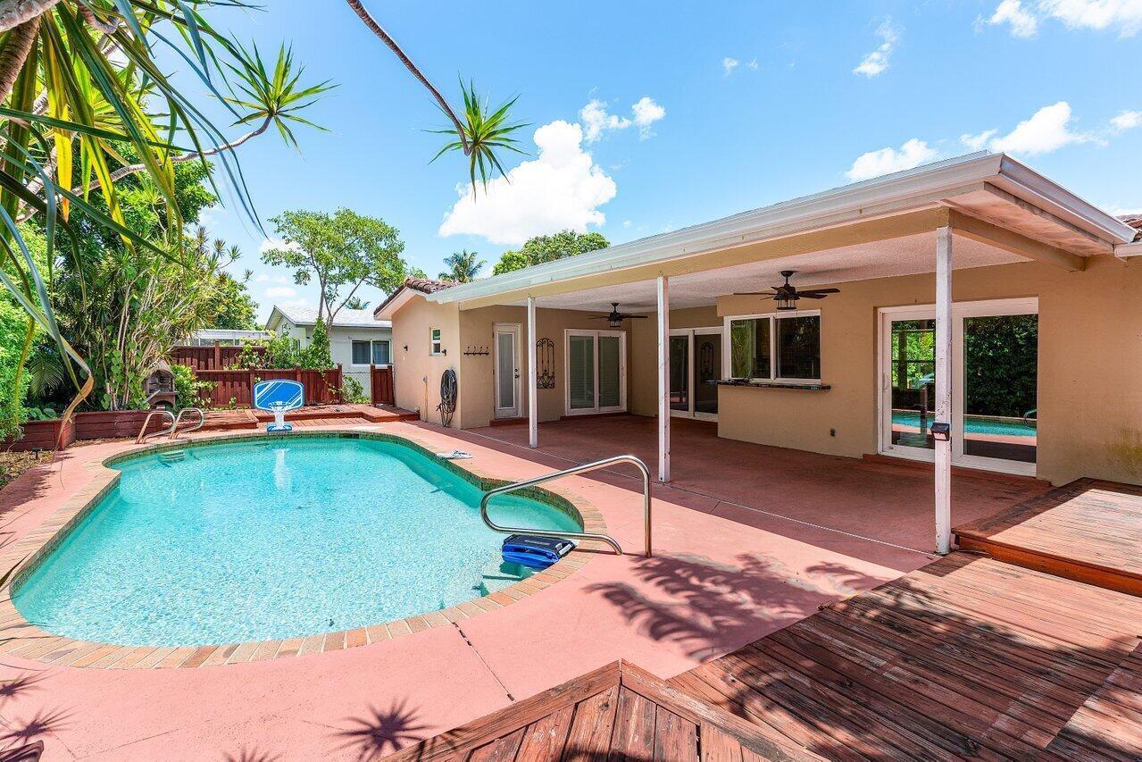 See details 7815 3 / 2 1432 sq. ft. $ 2026-04-28 0 Photo