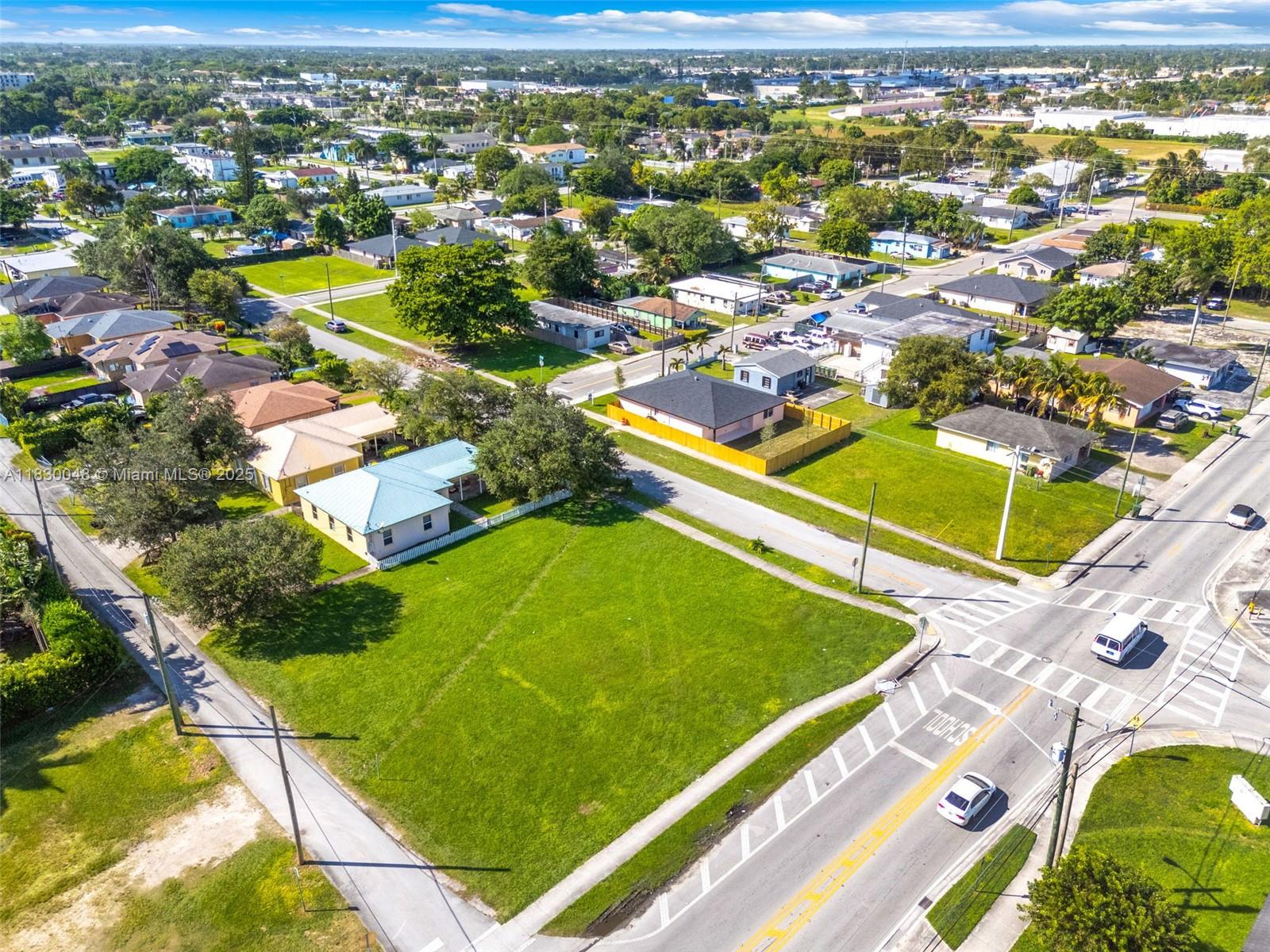 Подробнее   /   кв.футов $ 2025-08-18 0 Фото