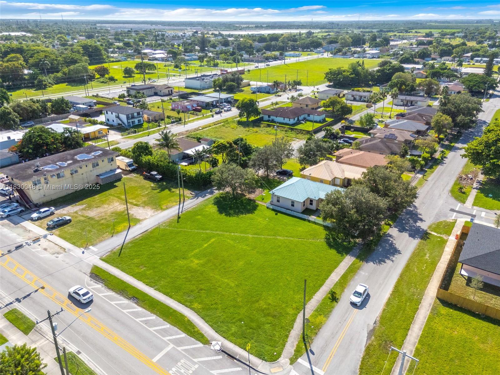 Подробнее   /   кв.футов $ 2025-08-18 0 Фото