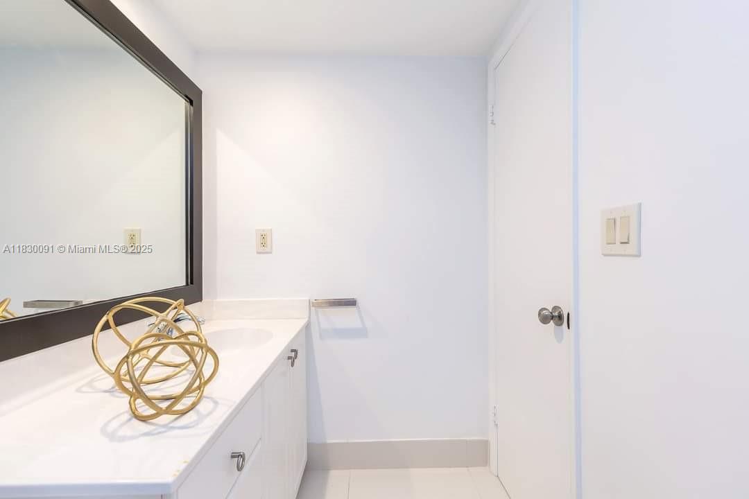 Photo of 19370 Collins Ave  #607, Sunny Isles Beach, Florida, 33160 - 