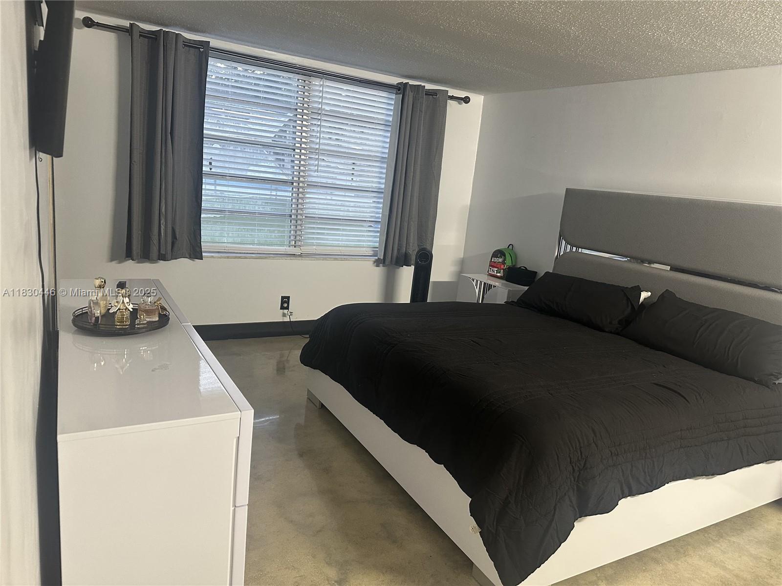 Ver detalles A116 2 / 2 1156 sq. ft. $ 2025-06-27 0 foto