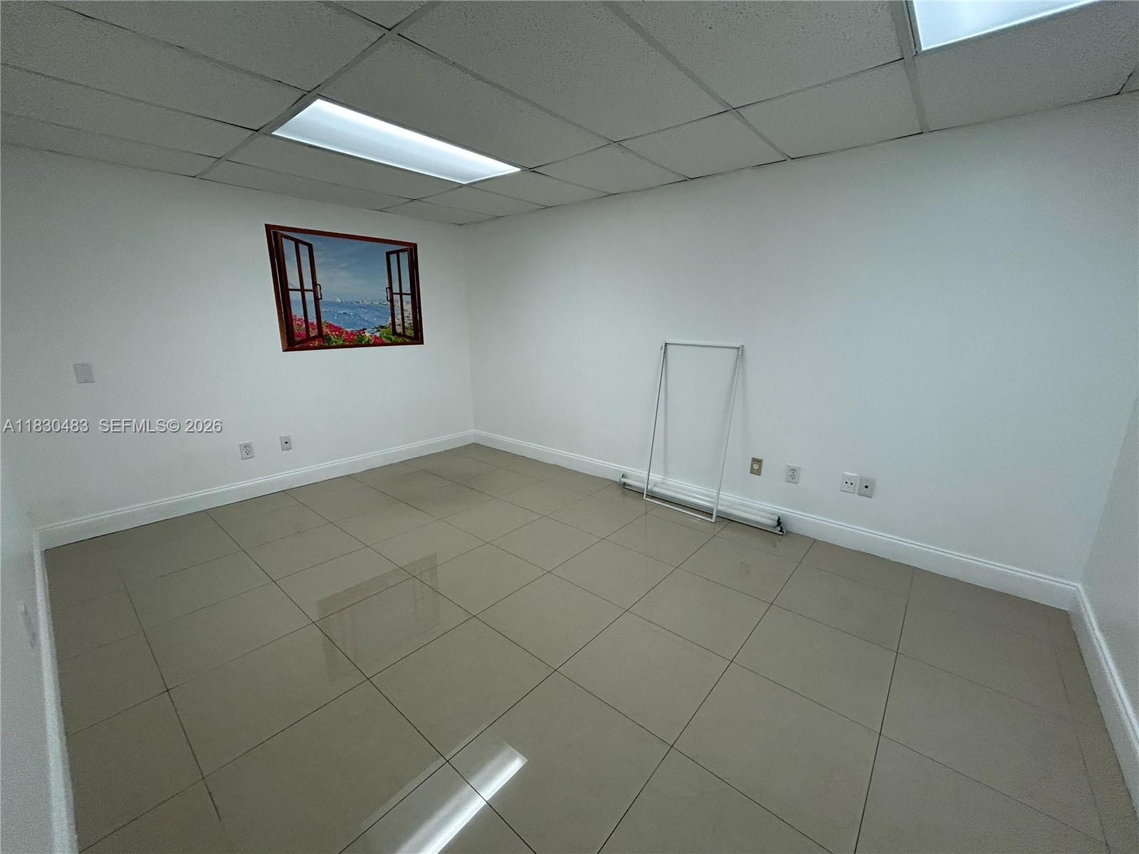 CUM4  /   кв.футов $ 2026-01-12 0 Фото