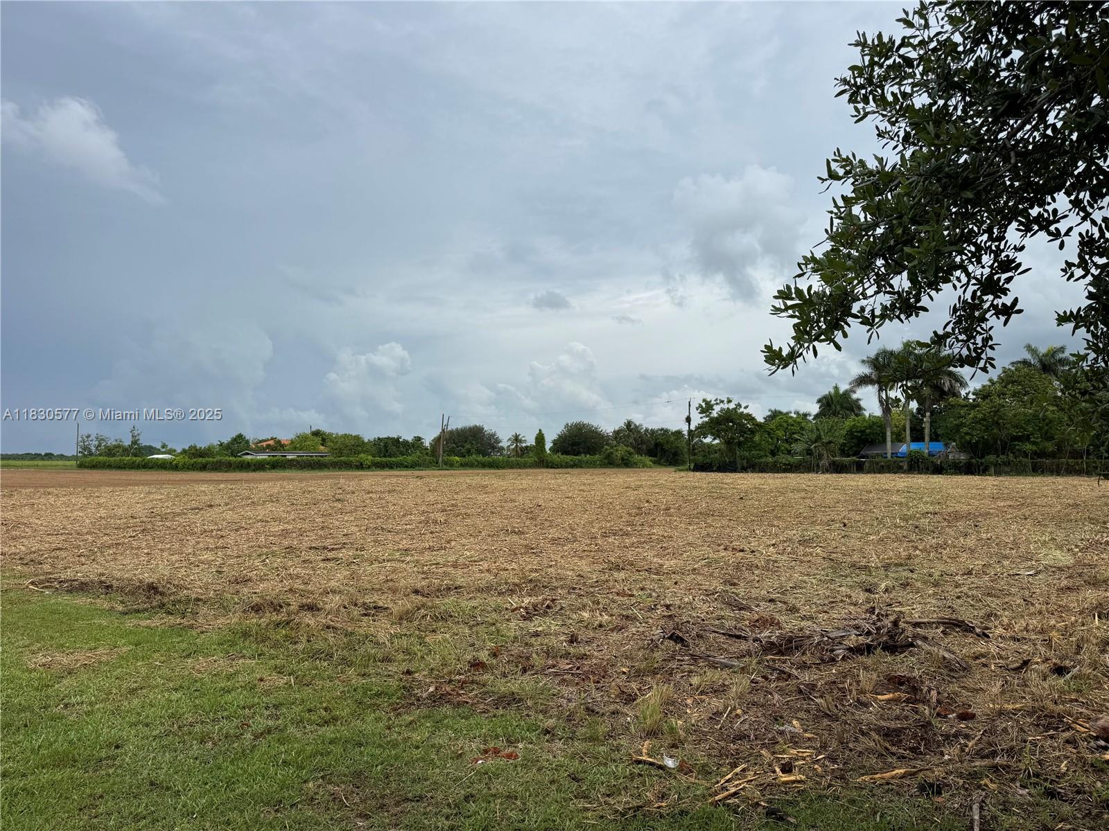 See details / sq. ft. $ 2025-06-27 0 Photo