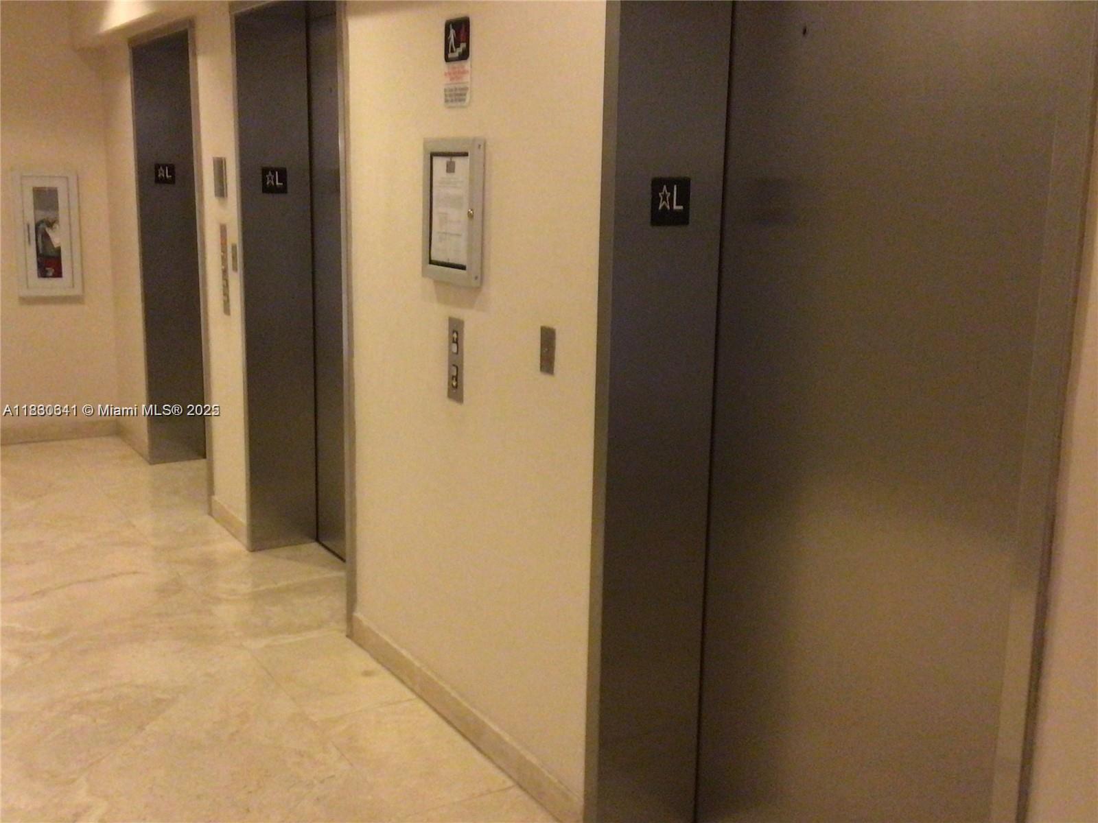 Photo of 2080 Ocean Dr #1408, Hallandale Beach, Florida, 33009 - ELEVATOR LOBBY