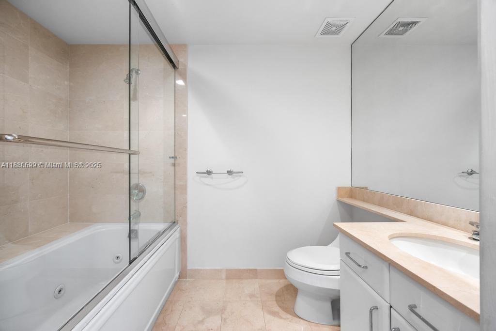 Photo of 6051 Ocean Dr  #502, Hollywood, Florida, 33019 - 