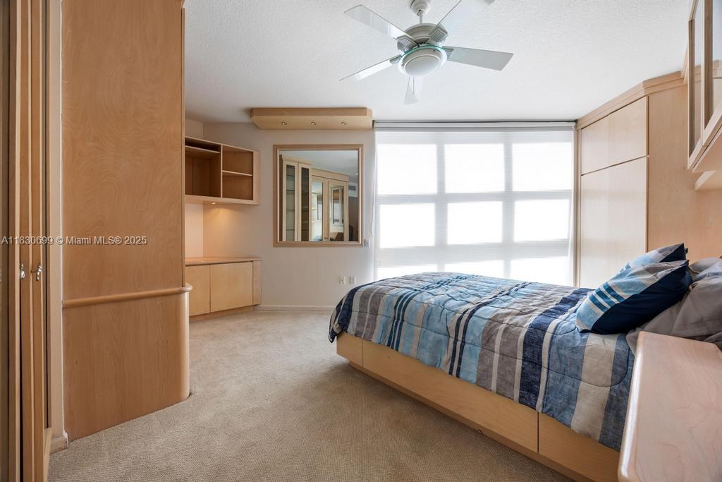 Photo of 6051 Ocean Dr  #502, Hollywood, Florida, 33019 - 