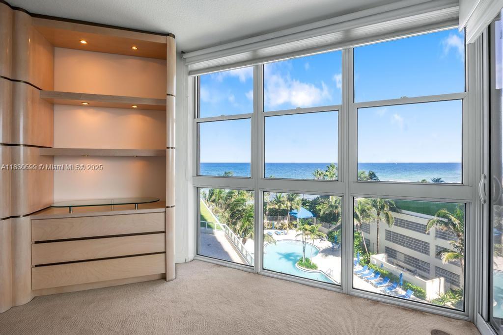 Photo of 6051 Ocean Dr  #502, Hollywood, Florida, 33019 - 