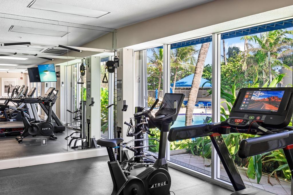 Photo of 6051 Ocean Dr  #502, Hollywood, Florida, 33019 - 