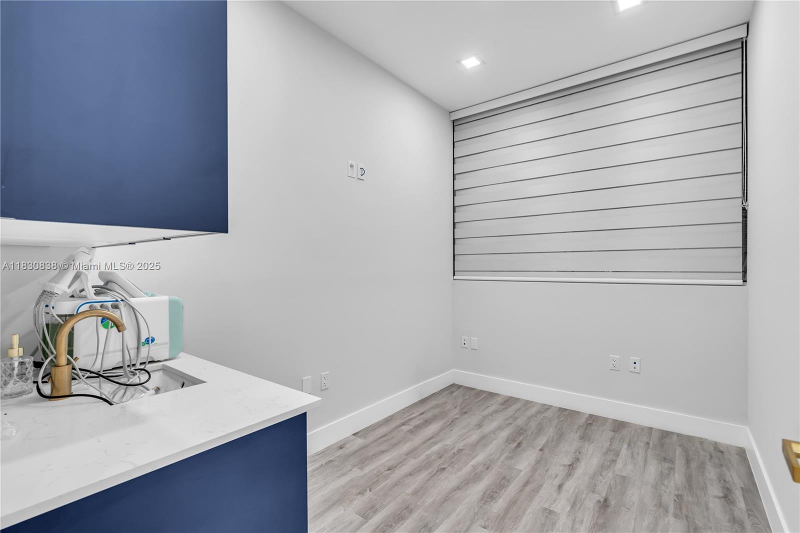 27  /   sq. ft. $ 2025-06-28 0 Photo
