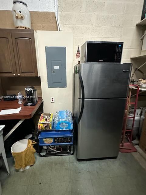 103A  /   sq. ft. $ 2025-07-13 0 foto