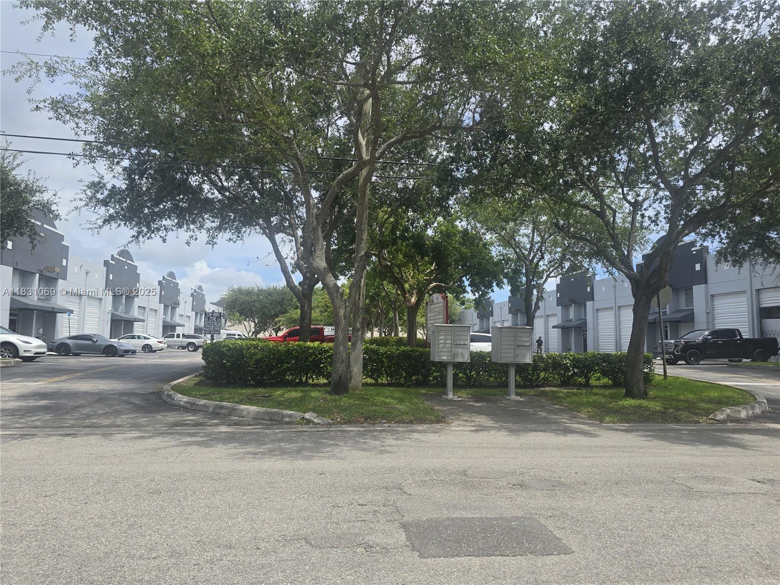 103A  /   sq. ft. $ 2025-07-13 0 foto