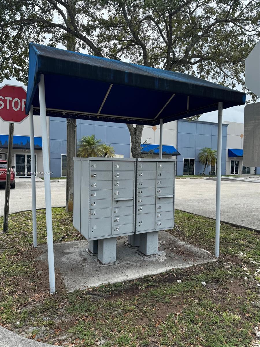 A21  /   sq. ft. $ 2025-06-30 0 foto