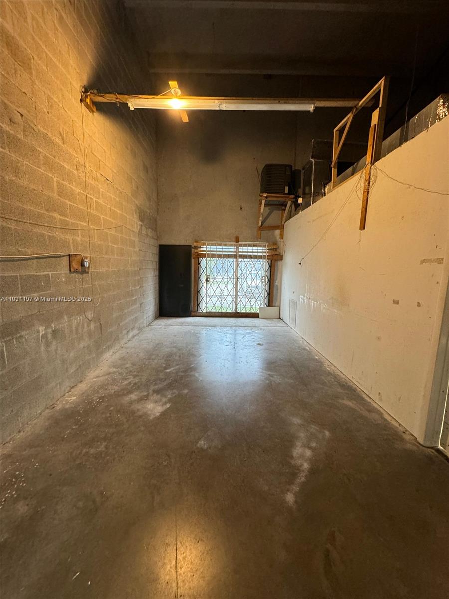 A21  /   sq. ft. $ 2025-06-30 0 foto