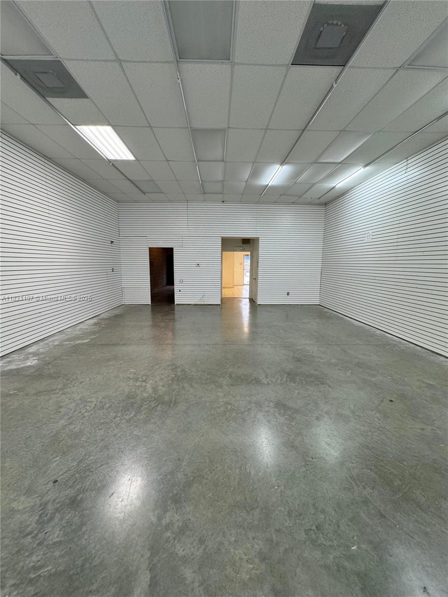 A21  /   sq. ft. $ 2025-06-30 0 foto