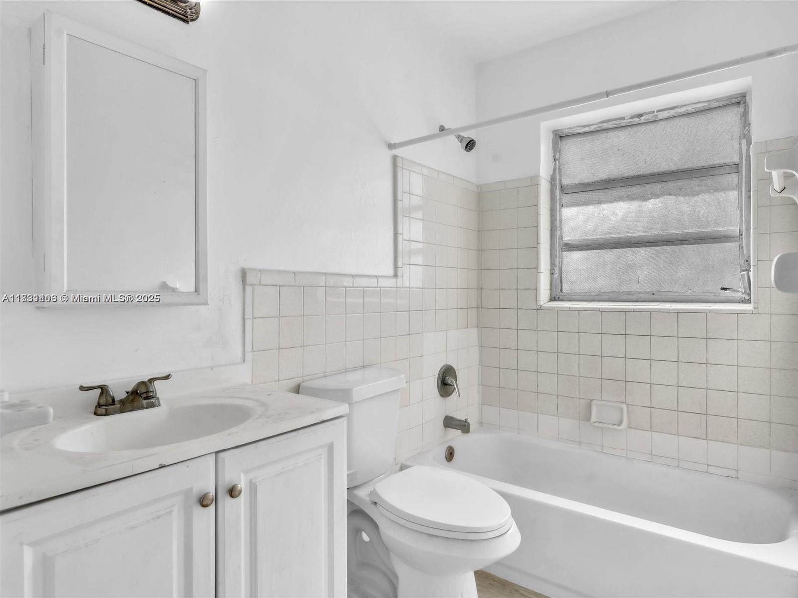 Ver detalles / sq. ft. $ 2025-06-30 0 foto
