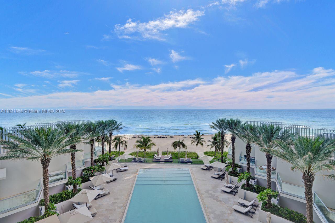 See details 402 4 / 5 2797 sq. ft. $ 2025-06-30 0 Photo