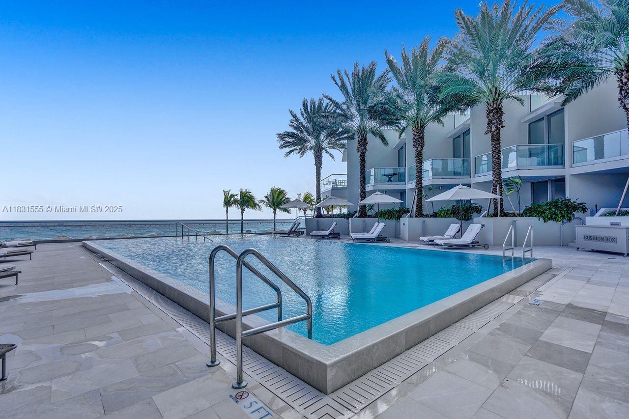 See details 402 4 / 5 2797 sq. ft. $ 2025-06-30 0 Photo