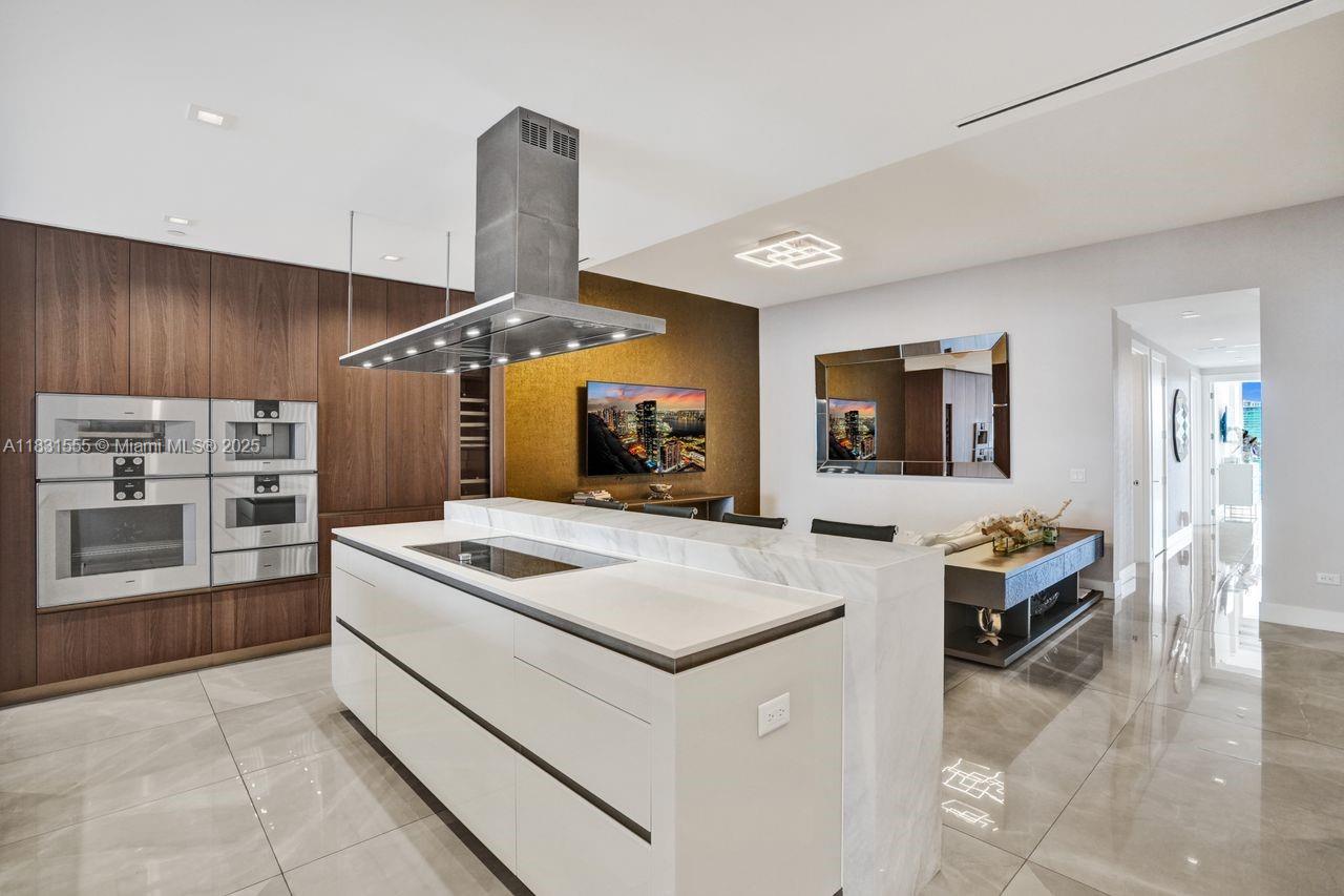 See details 402 4 / 5 2797 sq. ft. $ 2025-06-30 0 Photo