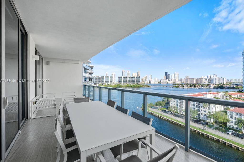 Photo of 3250 188th St  #904, Aventura, Florida, 33180 - 