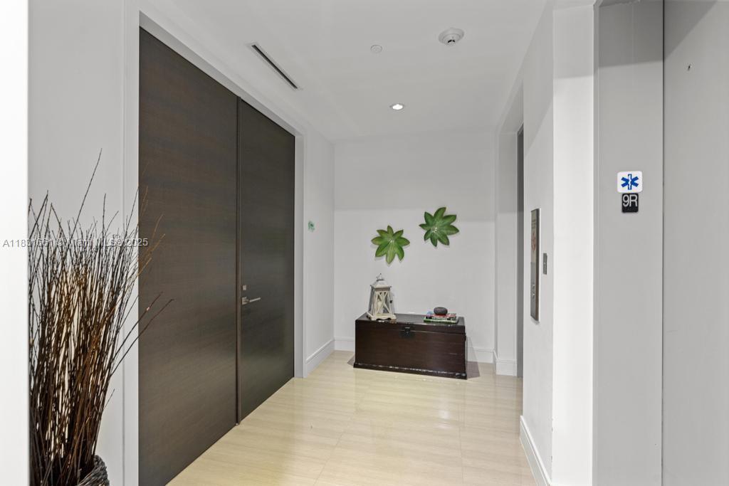 Photo of 3250 188th St #904, Aventura, Florida, 33180 -
