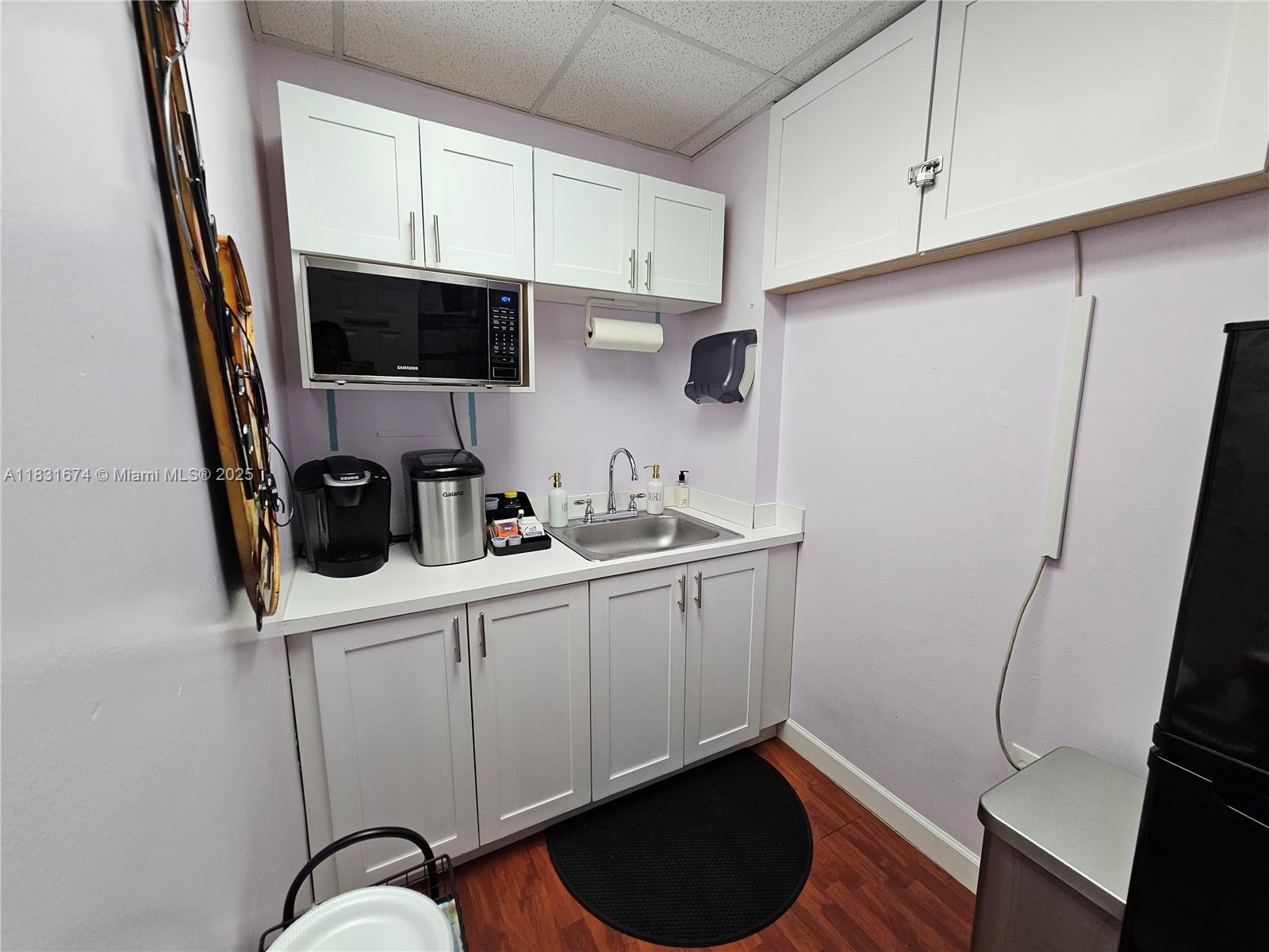 See details 306 / sq. ft. $ 2025-06-30 0 Photo