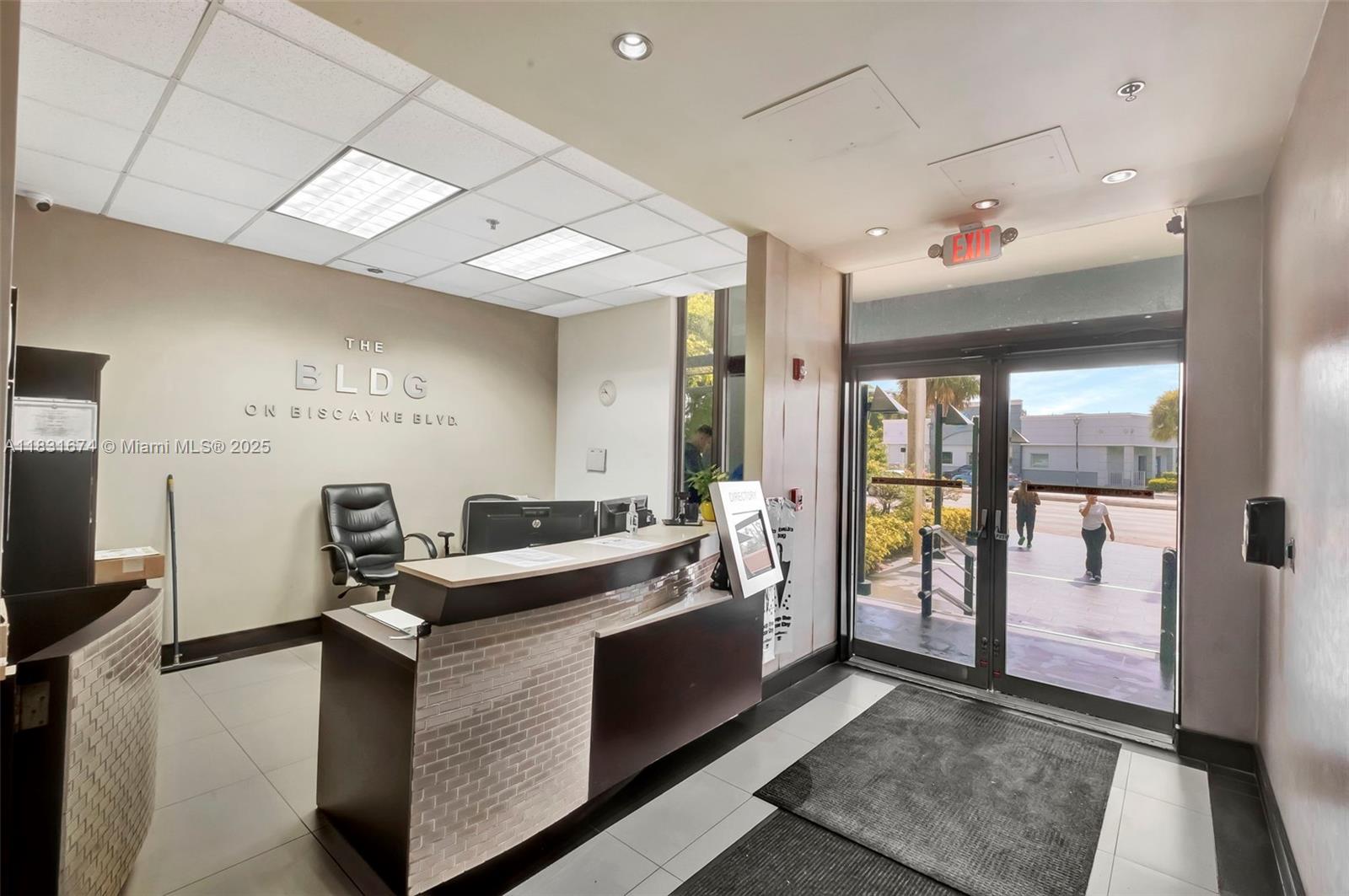 See details 306 / sq. ft. $ 2025-06-30 0 Photo