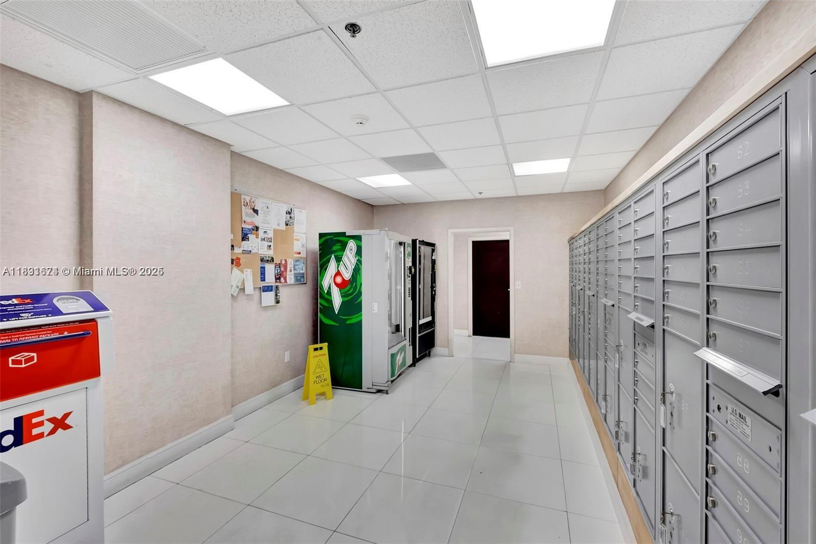 See details 306 / sq. ft. $ 2025-06-30 0 Photo