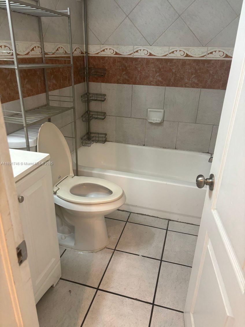 See details / sq. ft. $ 2025-07-09 0 Photo
