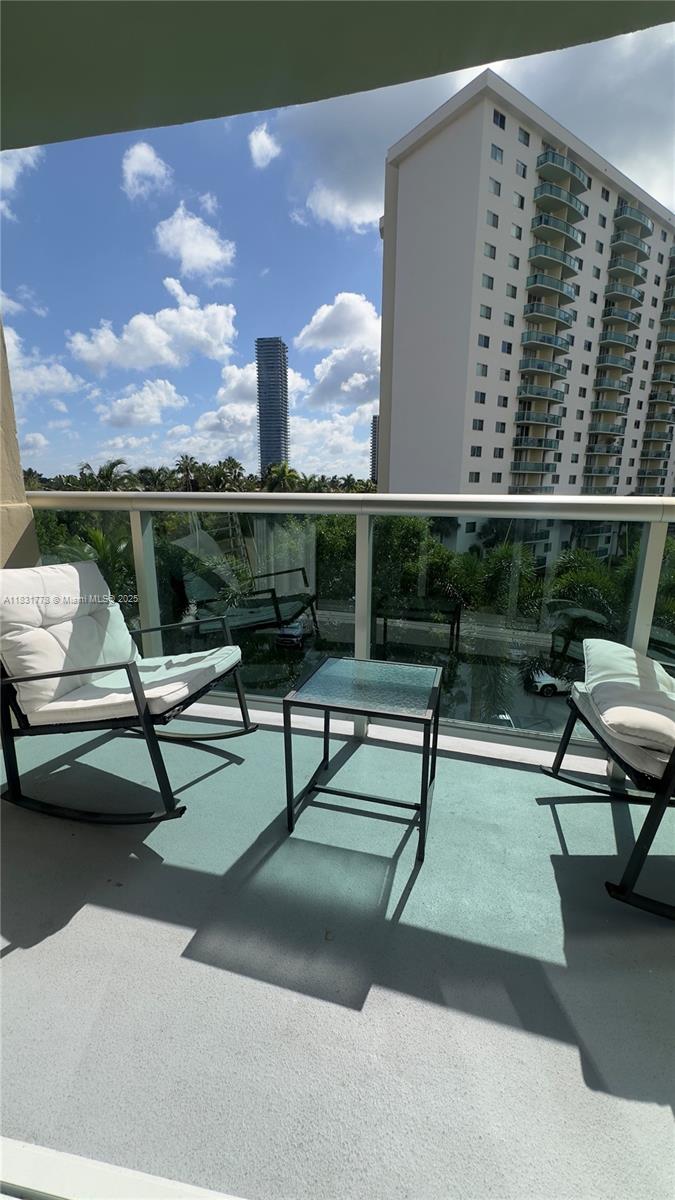 Photo of 19390 Collins Ave  #424, Sunny Isles Beach, Florida, 33160 - 