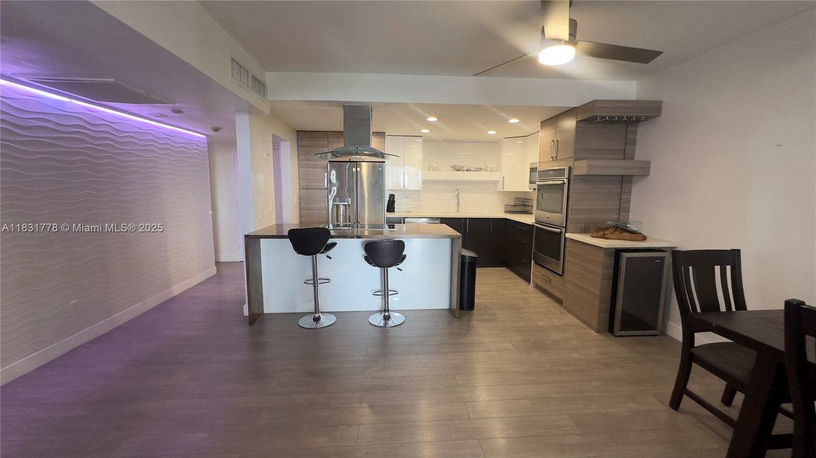 Photo of 19390 Collins Ave  #424, Sunny Isles Beach, Florida, 33160 - 