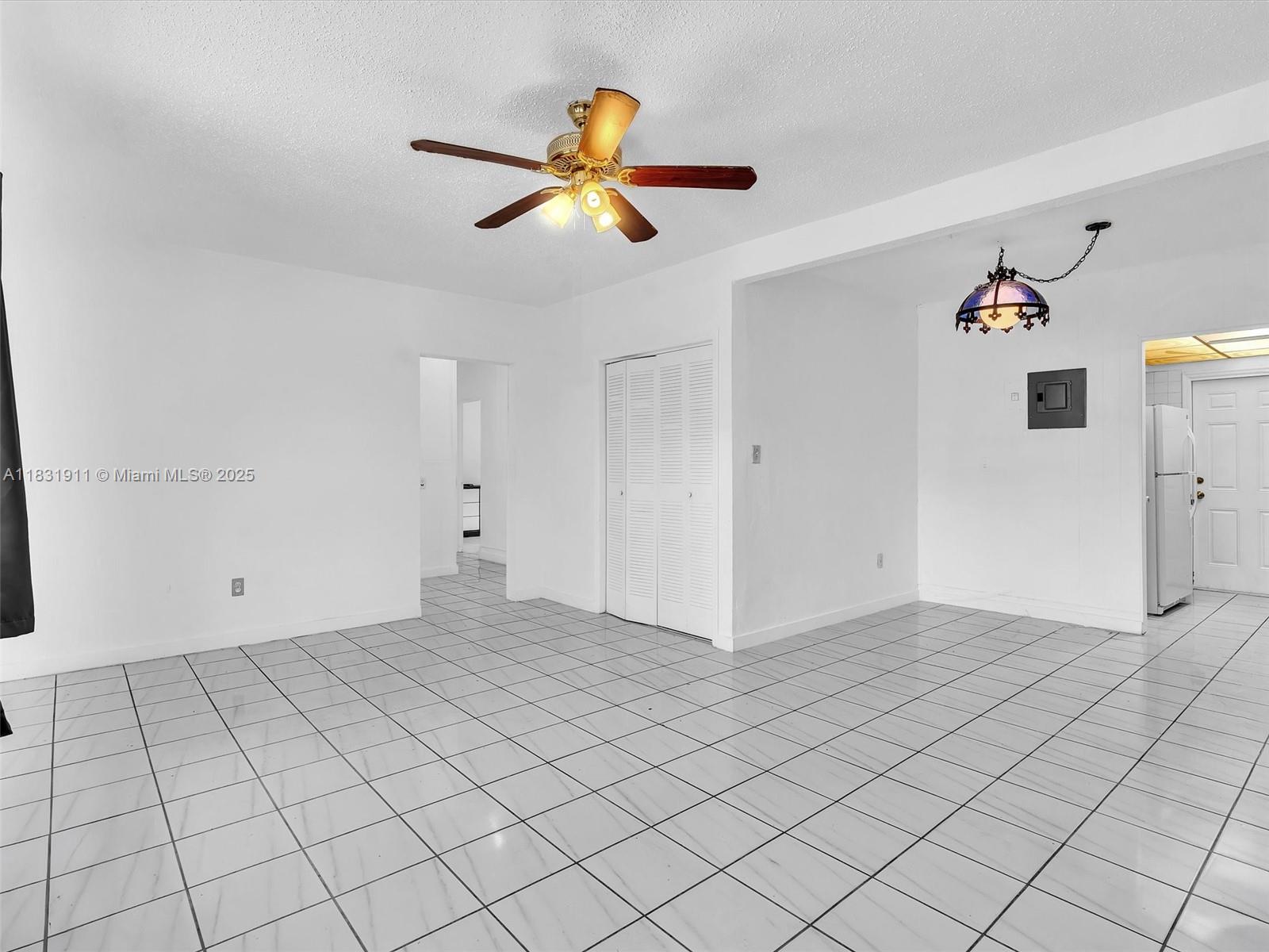 See details / 3308 sq. ft. $ 2025-06-30 0 Photo