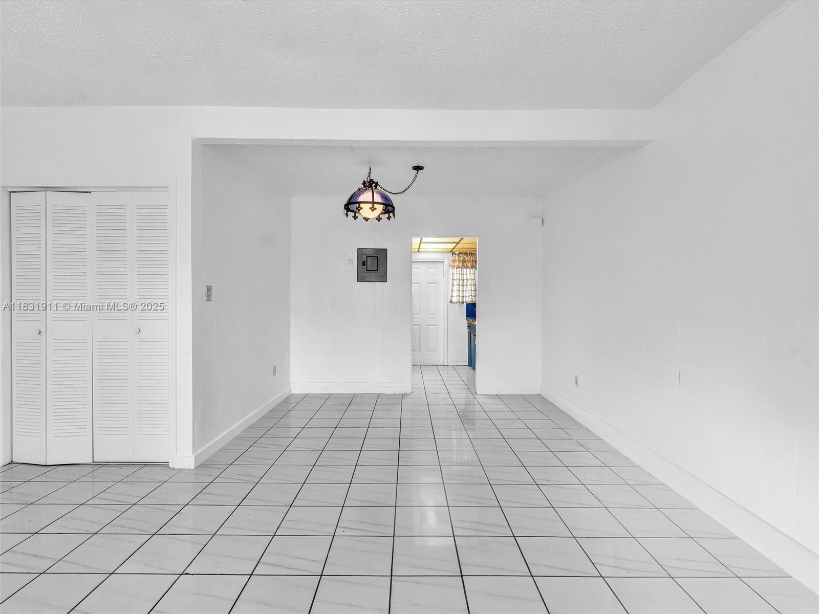 See details / 3308 sq. ft. $ 2025-06-30 0 Photo