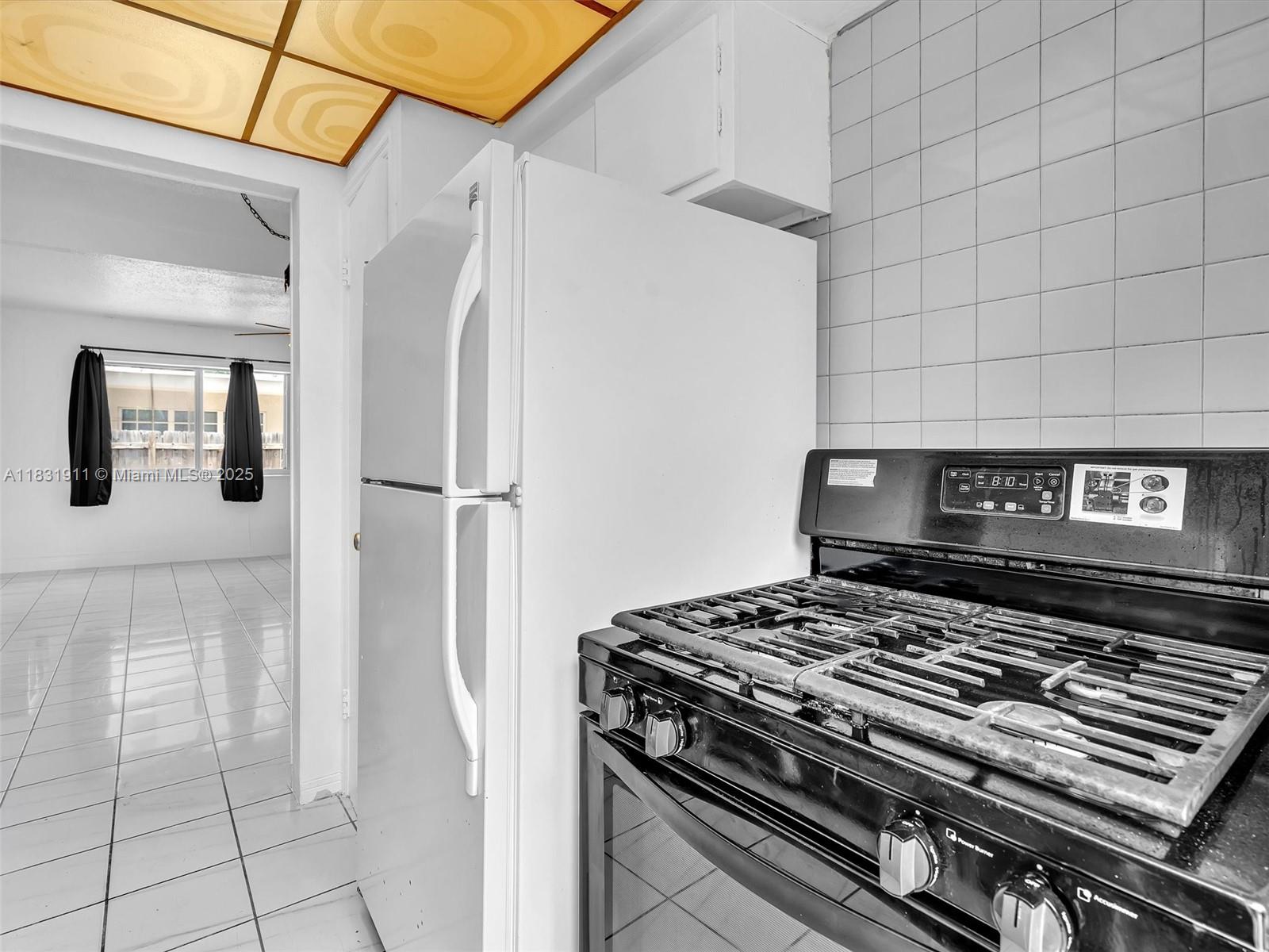 See details / 3308 sq. ft. $ 2025-06-30 0 Photo