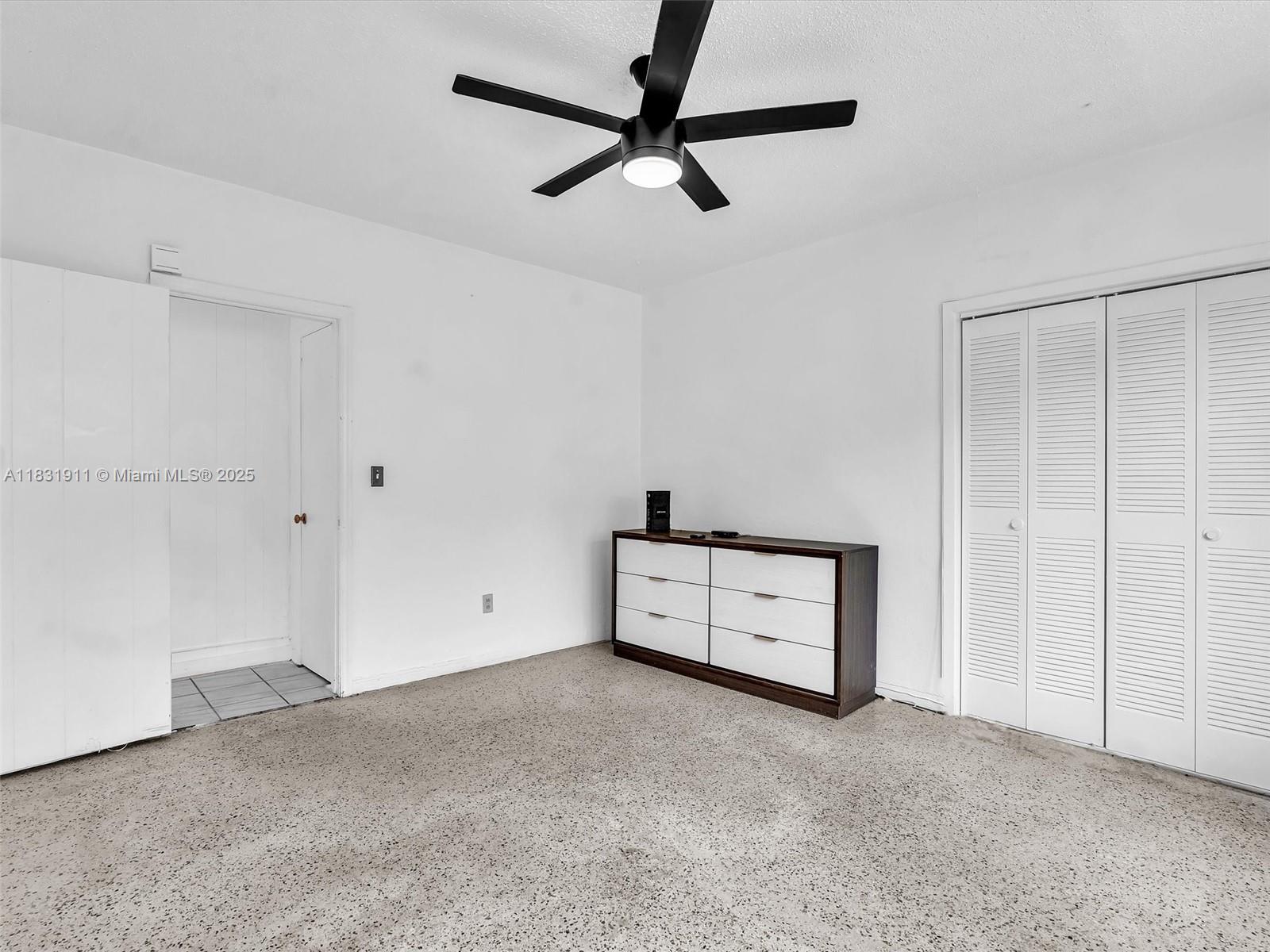 See details / 3308 sq. ft. $ 2025-06-30 0 Photo