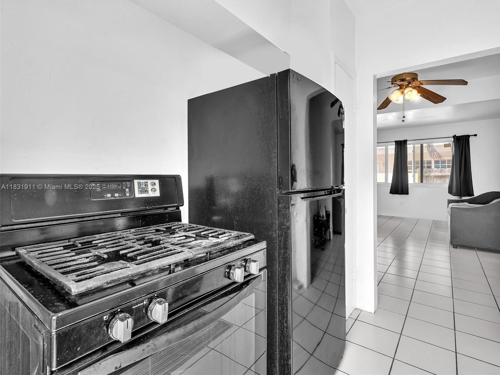 See details / 3308 sq. ft. $ 2025-06-30 0 Photo