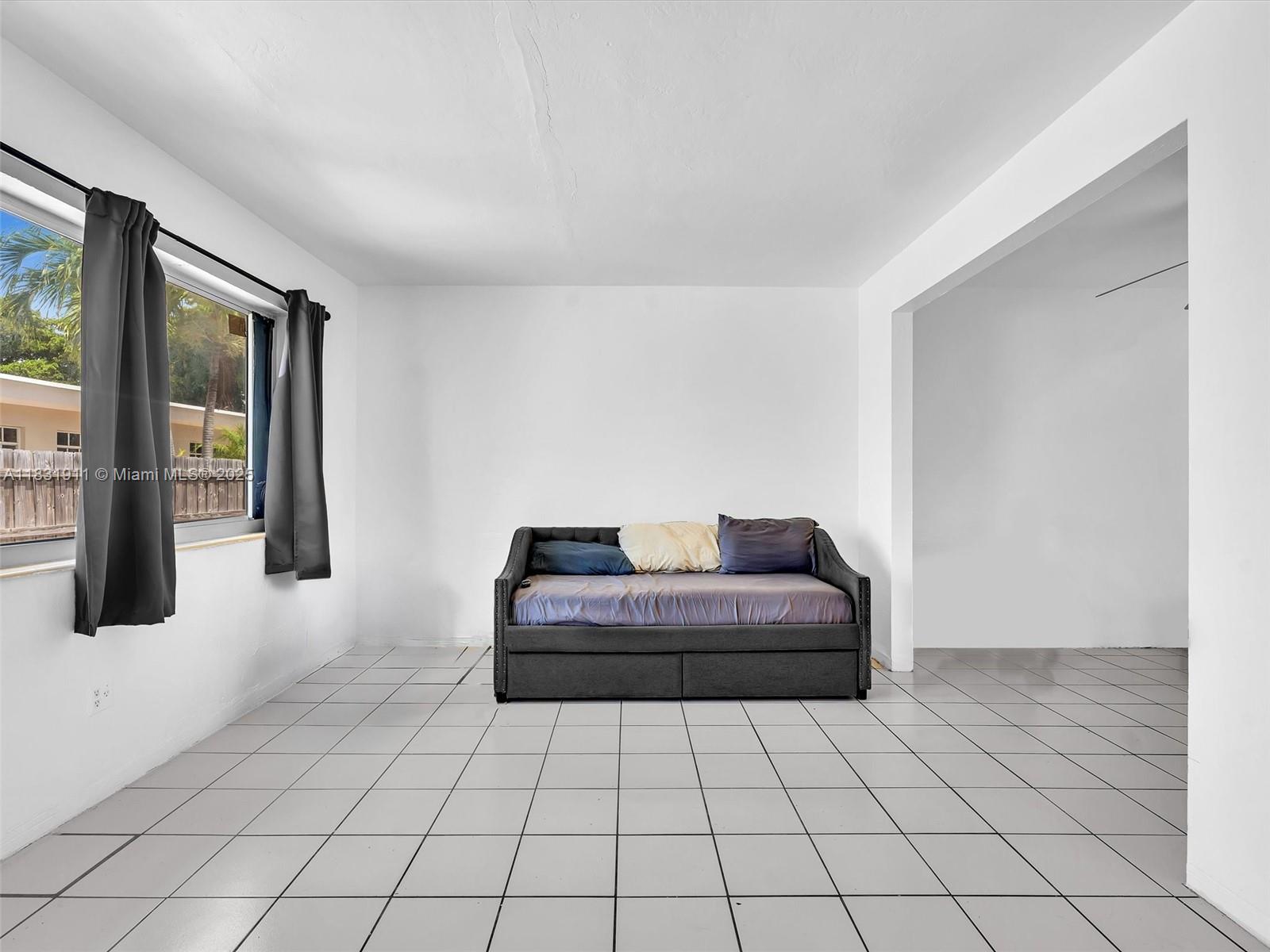 See details / 3308 sq. ft. $ 2025-06-30 0 Photo